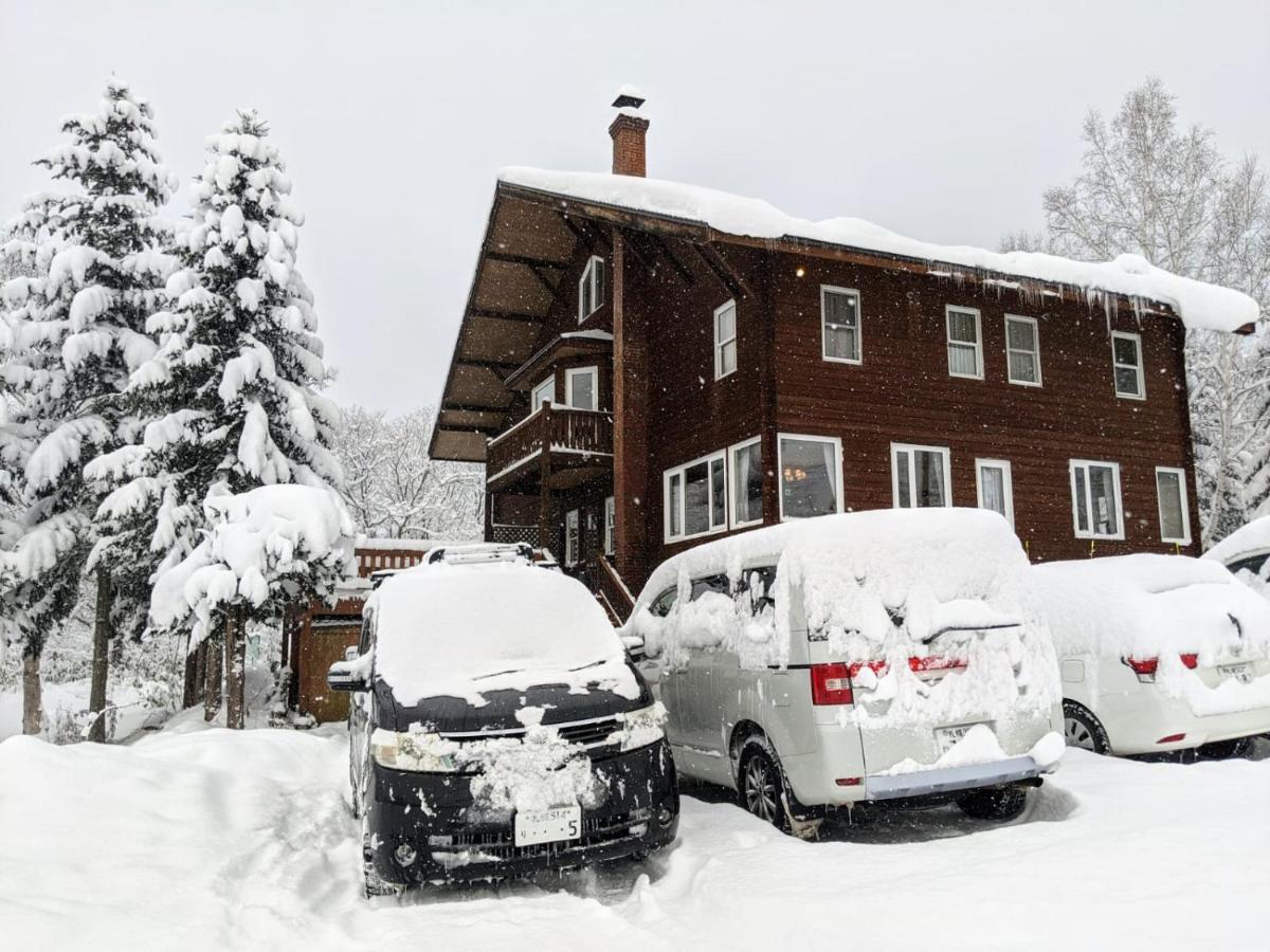 Niseko Ski Lodge - Higashiyama Luaran gambar